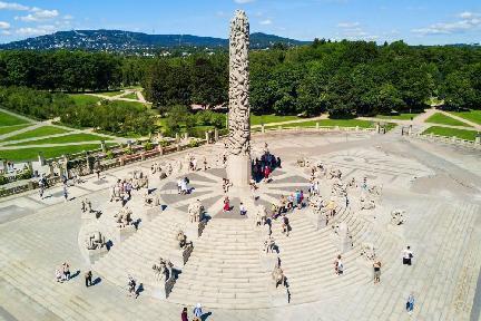 Vista del Parque de Vigeland en Noruega