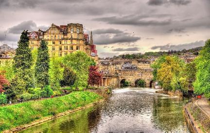Bath, elegantes conjuntos monumentales paladianos, Reino Unido. 