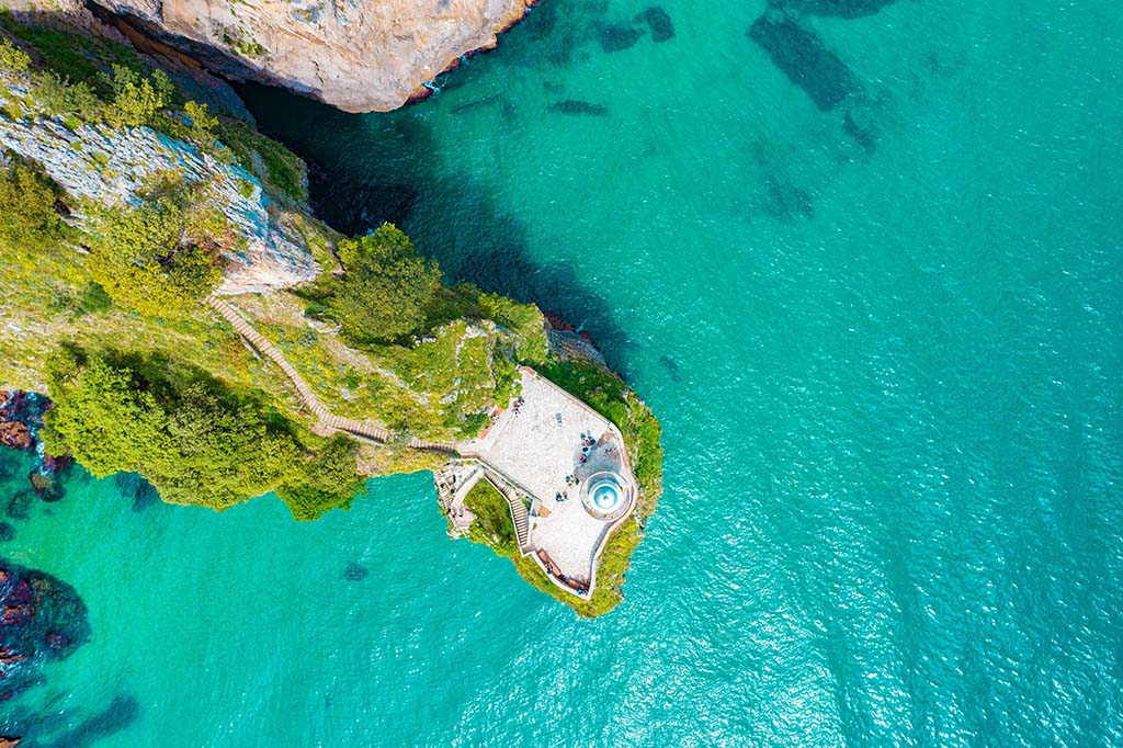 Faro del Caballo en Santoña