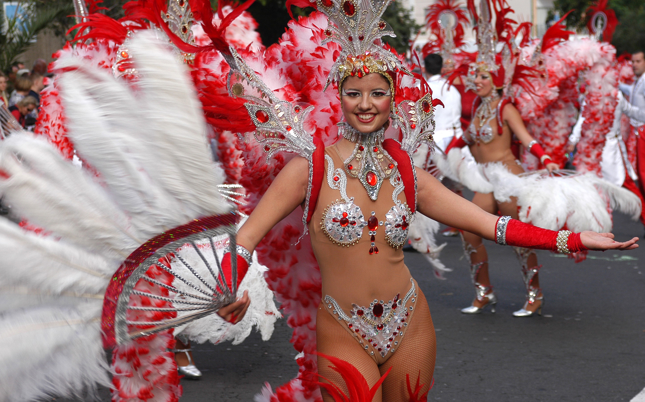 Desfile de carnaval en Puerto de la Cruz, Tenerife